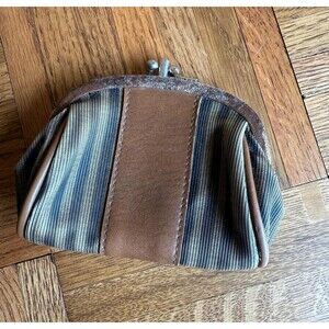 Vintage DC Design Collection Kiss-Lock Coin Purse | Two-Toned Brown Striped